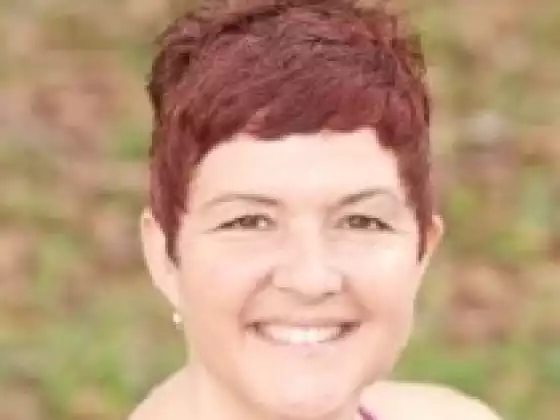 Stacy Foust Cooper,
Health & Wellness
Expert at Échantillonneur GRATUIT de Masterclass avec plus de 30 cours